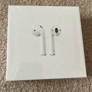 APPLE AirPods with wireless charging case - (2nd generation)